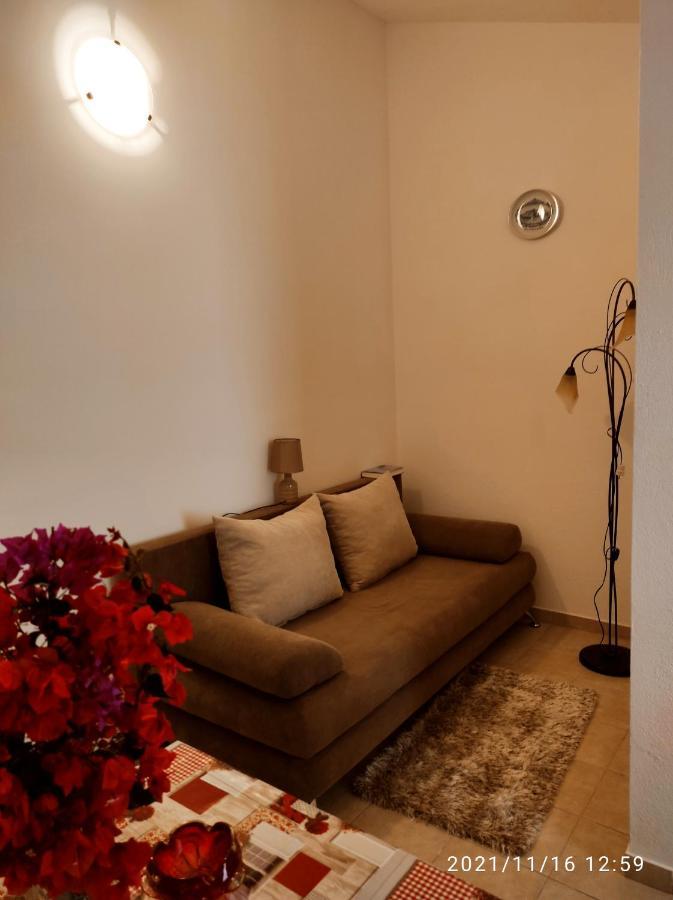 Apartmani Steni Sveti Stefan Ngoại thất bức ảnh