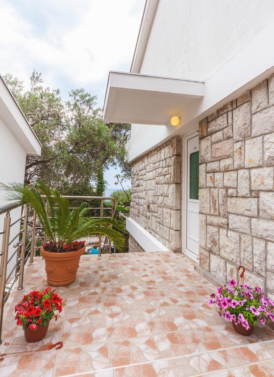 Apartmani Steni Sveti Stefan Ngoại thất bức ảnh