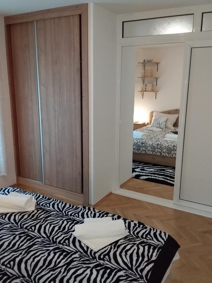 Apartmani Steni Sveti Stefan Ngoại thất bức ảnh